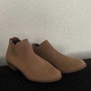 Torrid boots